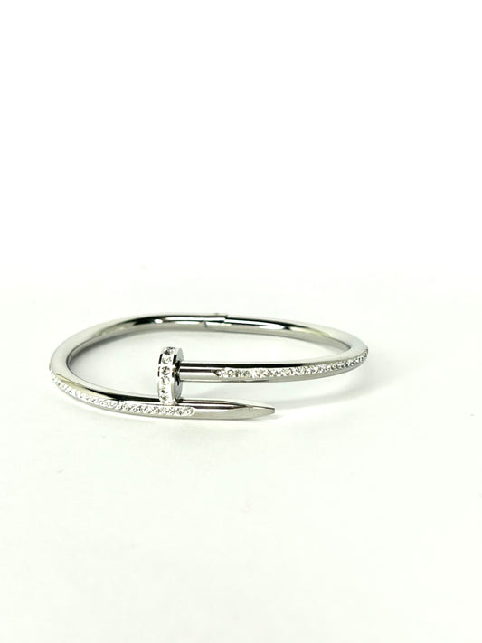 Nailed It Diamond Twist Bangle