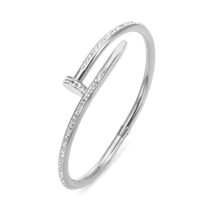 Nailed It Diamond Twist Bangle