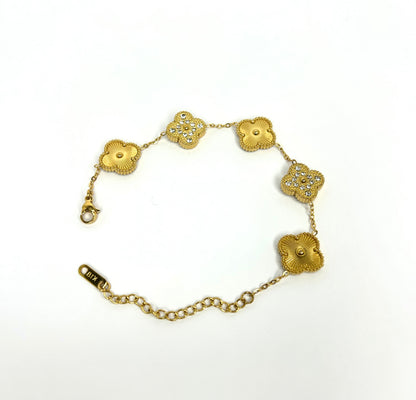 Clover Diamond Gold Bracelet