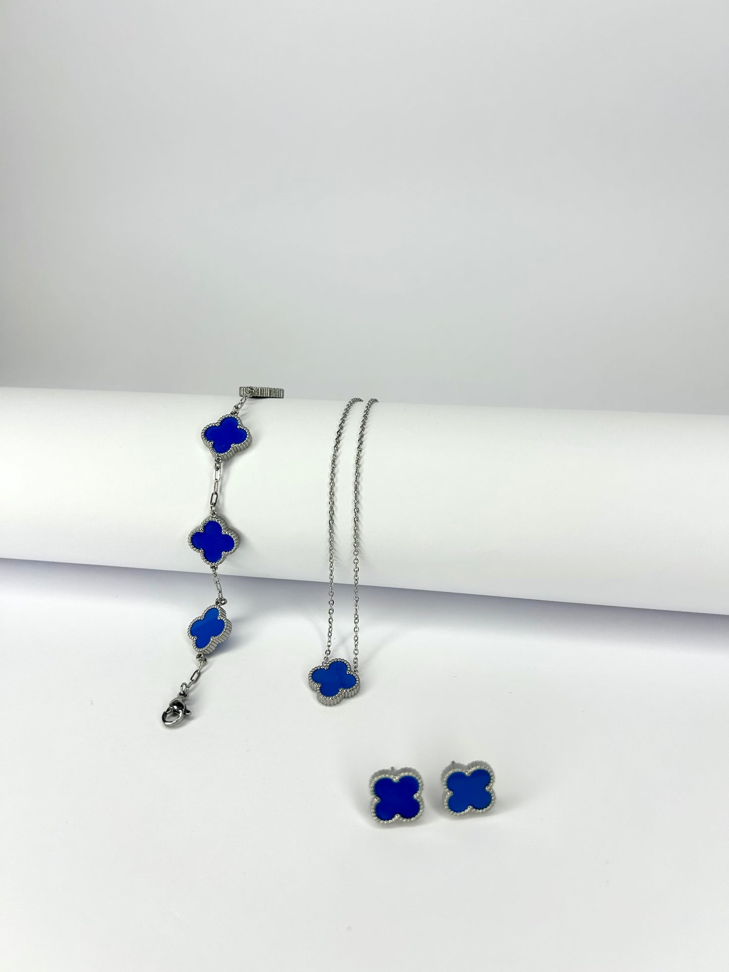 Royal Blue Clover Bracelet